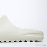 Yeezy Slide Pure - Photo 8