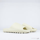 Yeezy Slides Sand - Photo 7