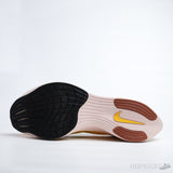 ZoomX Vaporfly Next% 2 University Gold - Photo 5