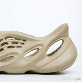 Yeezy Foam RNNR Sulfur - Photo 8
