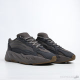 Yeezy Boost 700 V2 Geode (Premium Batch) - Photo 7