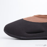 Yeezy Knit RNR Stone Carbon - Photo 6