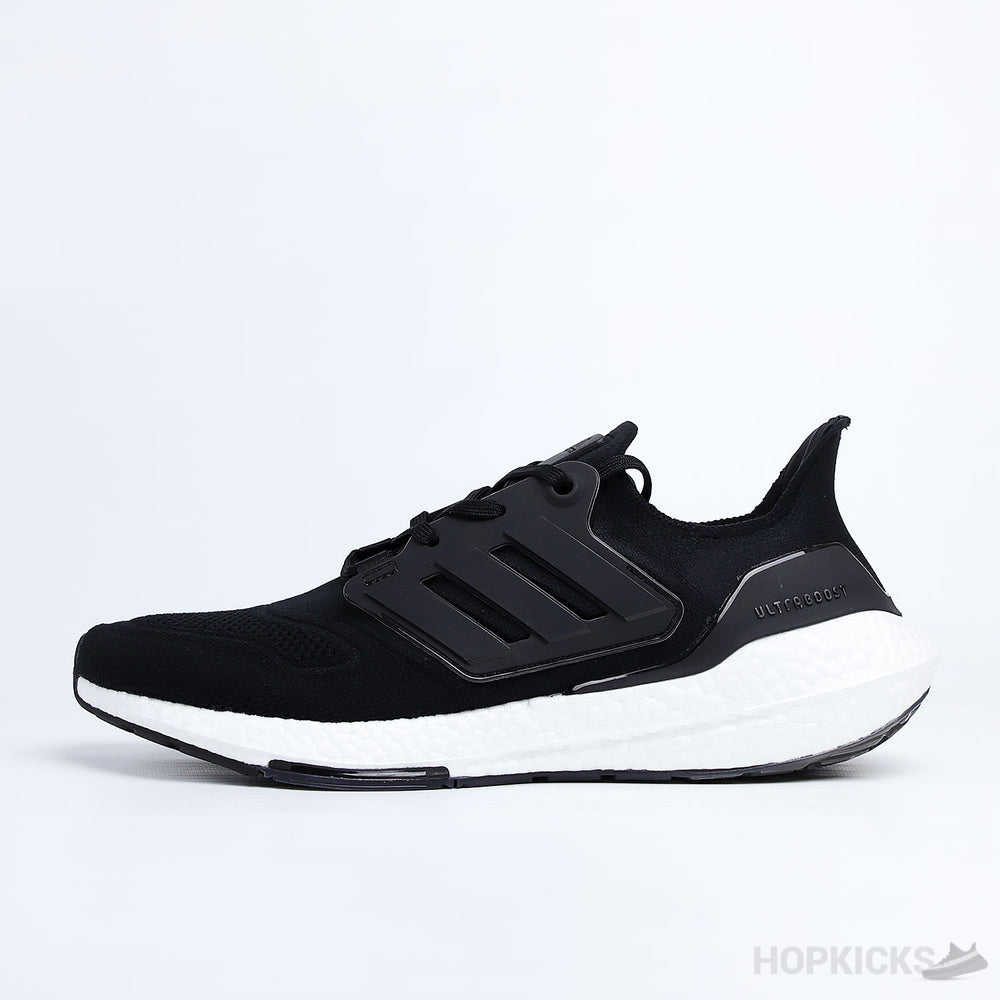 Ultra Boost 22 Black White