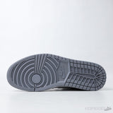 Air Jordan 1 Retro High OG 'Stealth' (Dot Perfect) - Photo 7