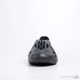 Yeezy Foam RNNR Charcoal (Premium Batch) - Photo 2