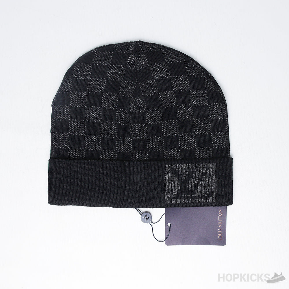 Luxurious Louis Vuitton Signature Beanie Double Black