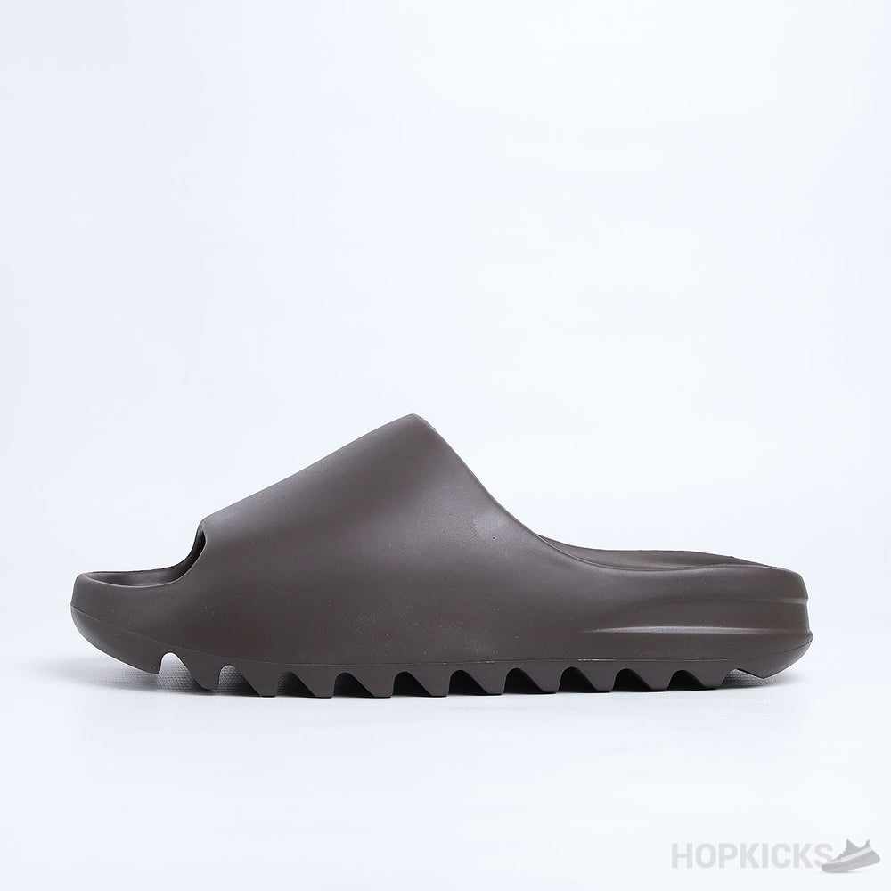 Yeezy Slide Soot (Premium Batch)