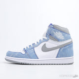 Air Jordan 1 Retro High Hyper Royal Smoke Grey - Photo 1
