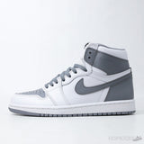 Air Jordan 1 Retro High OG 'Stealth' (Dot Perfect) - Photo 1