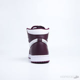Air Jordan 1 Retro Hi OG Bordeaux (Premium Batch) - Photo 4