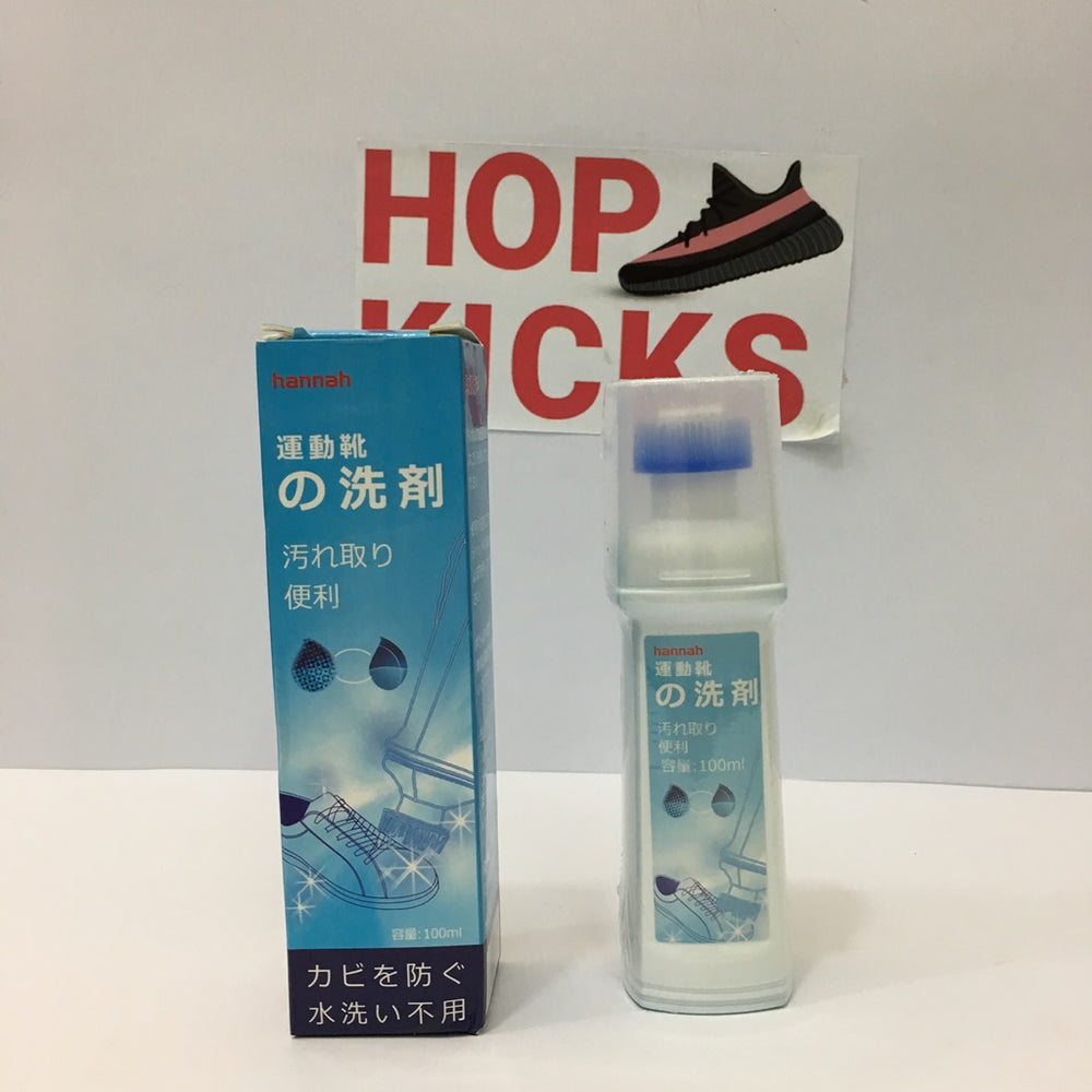 Sneakers and Shoes Cleaner 100 ml [ must have for all sneaker collectors]