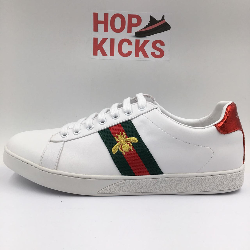 BEE SNEAKERS WHITE [ JUNE 2018 BATCH / IMPROVED QUALITY ]
