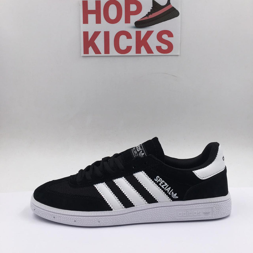 Handball Spezial Black [Economy Batch]