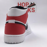 Air Jordan 1 Mid Chicago White - Photo 6