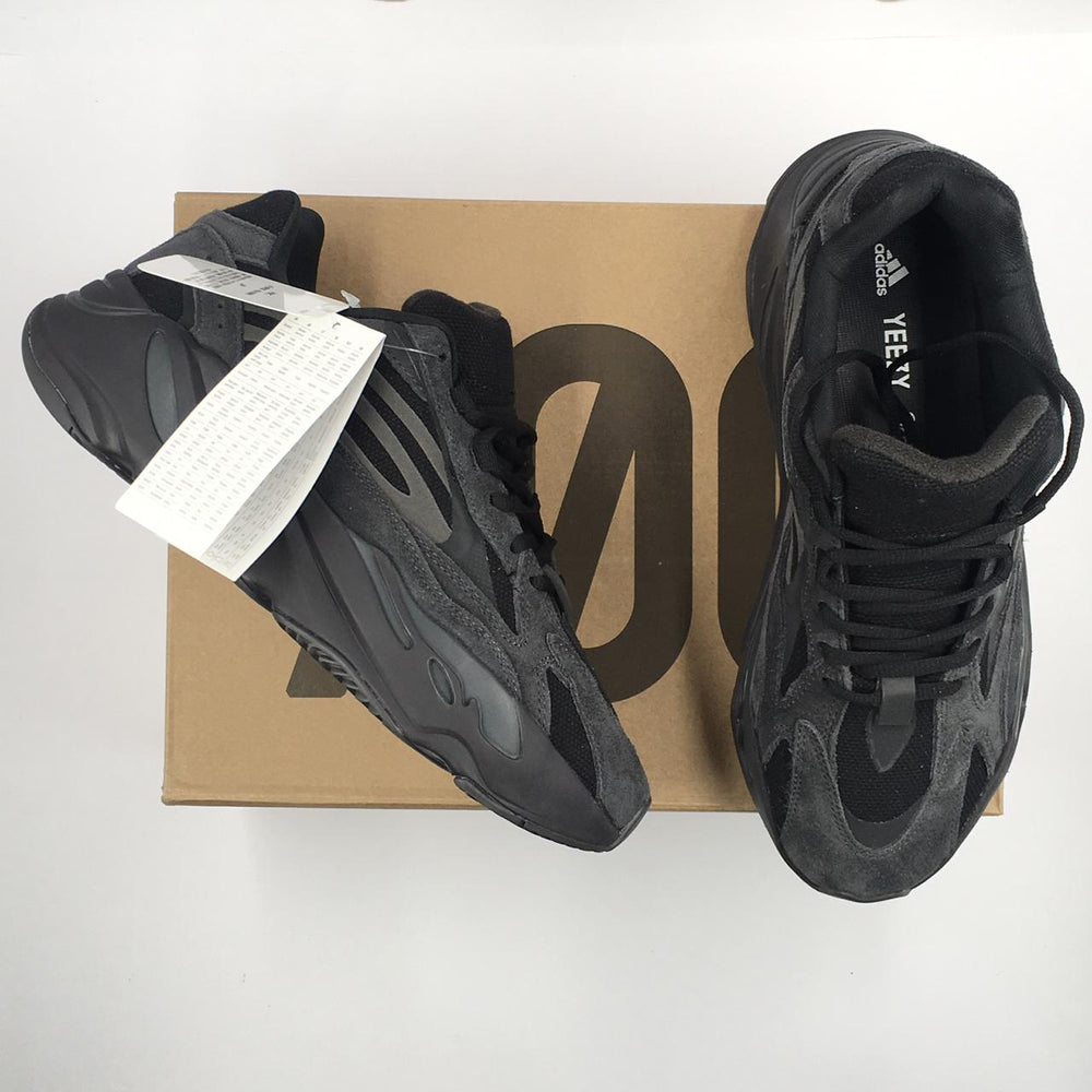 Yeezy Boost 700 V2 Vanta [Real Boost]