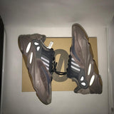 Yeezy Boost 700 Wave Runner Mauve - Photo 2