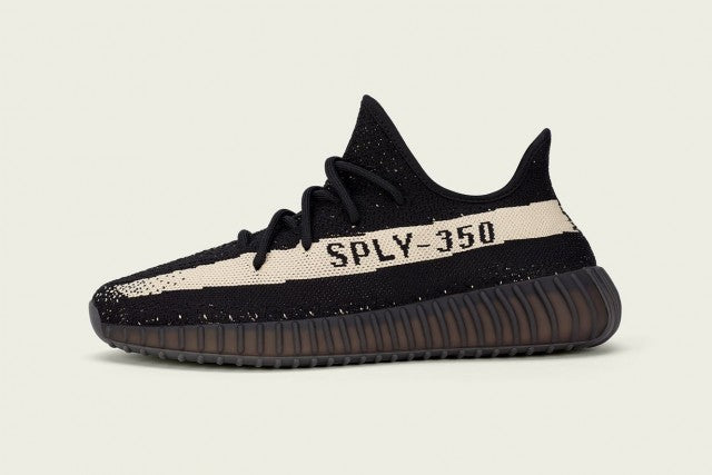 V2 Black White