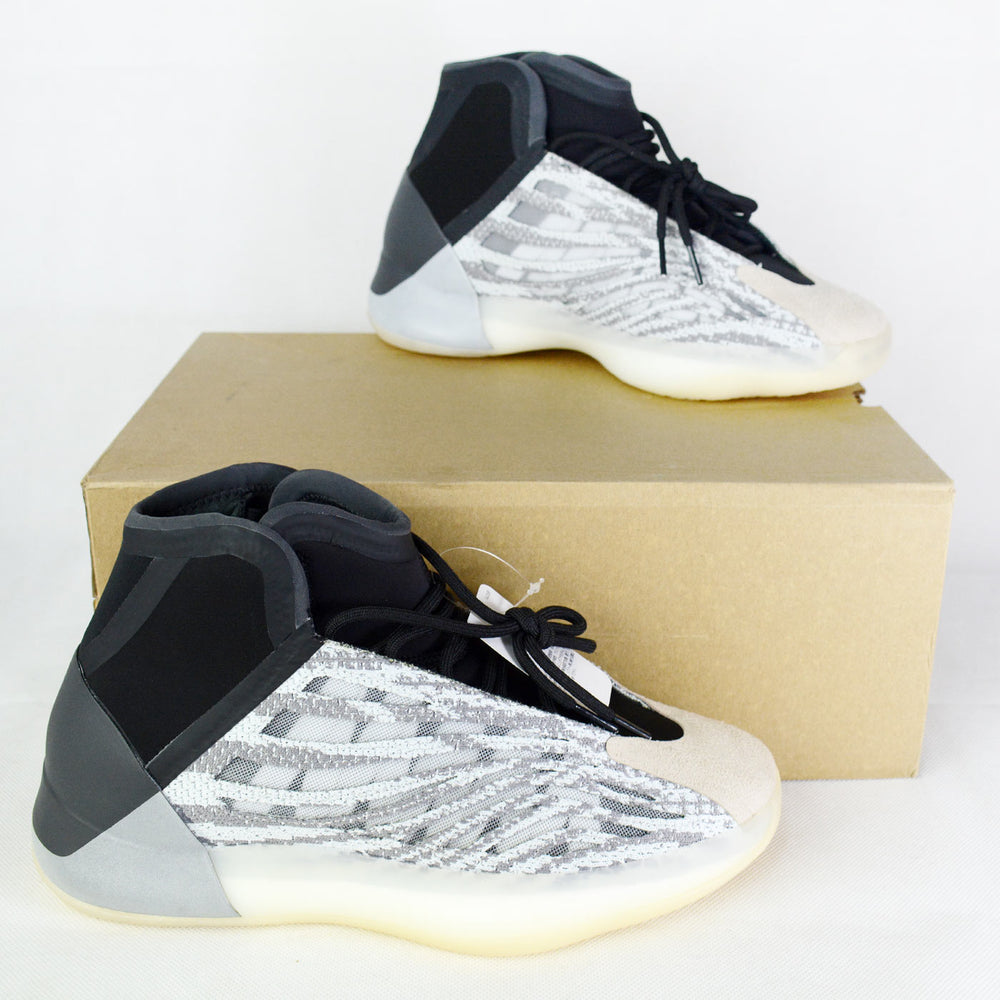 Yeezy Boost QNTM Quantum