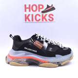 Balenciaga Triple S Black Red - Photo 1