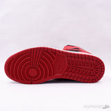 Air Jordan 1 Mid Banned - Photo 5