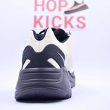 Yeezy Boost 700 MNVN Bone [Real Boost] - Photo 5