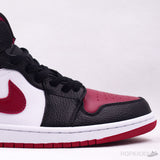 Air Jordan 1 Mid Bred Toe - Photo 6