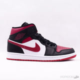 Air Jordan 1 Mid Bred Toe - Photo 1