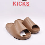 Yeezy Slides Earth Brown - Photo 7