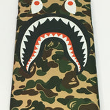 a bathing ape Bape Green Iphone Cover ( GLOW IN DARK ) - Photo 2