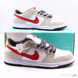 SB Dunk Low Crimson - Photo 2