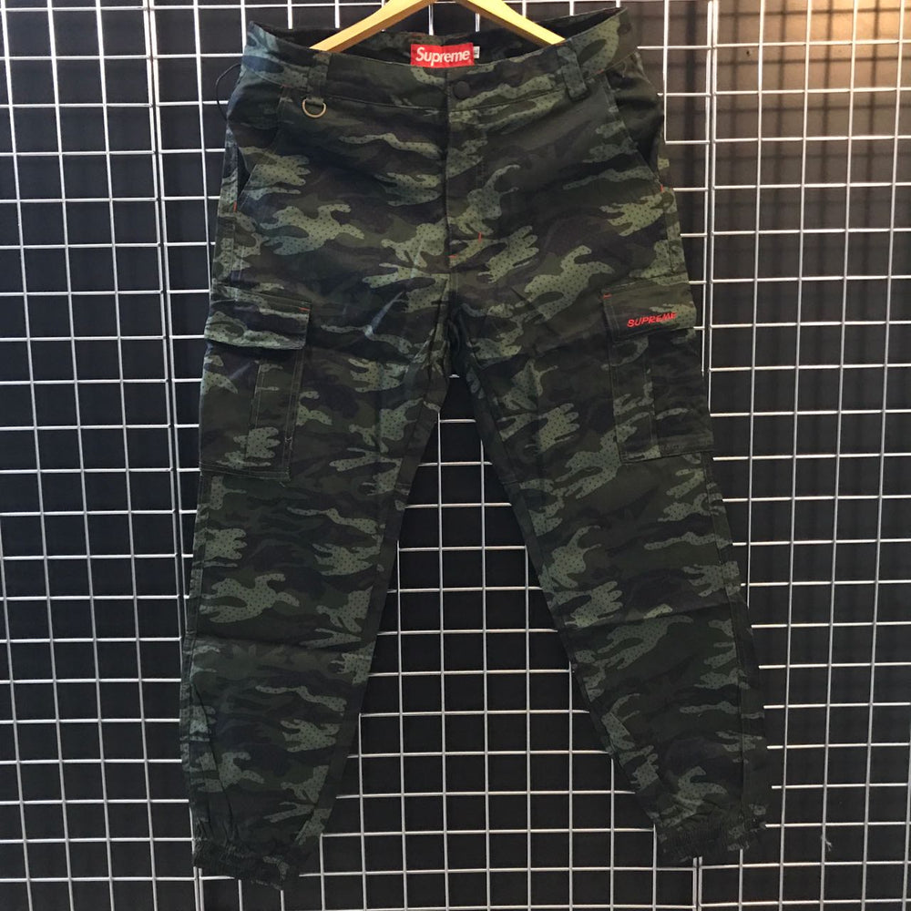 Supreme Camo Trouser for sneaker head