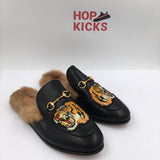 Fur slip-ons [ TOP MATERIALS ] - Photo 1