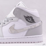 Air Jordan 1 Mid Grey Camo - Photo 7