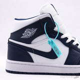 Air Jordan 1 Metallic Obsidian - Photo 6