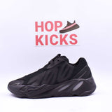 Yeezy Boost 700 MNVN Triple Black [Real Boost] - Photo 3