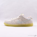 SB Dunk Low Mummy [Glow in Dark] - Photo 1