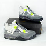 Air Jordan 4 SE 95 Neon - Photo 1
