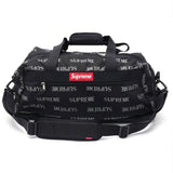 Supreme 41th 3M Reflective Repeat Travel bag [HYPEBEAST] - Photo 2