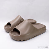 Yeezy Slides Soot - Photo 6