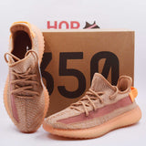Yeezy Boost 350 Clay [Batch 2020] - Photo 2